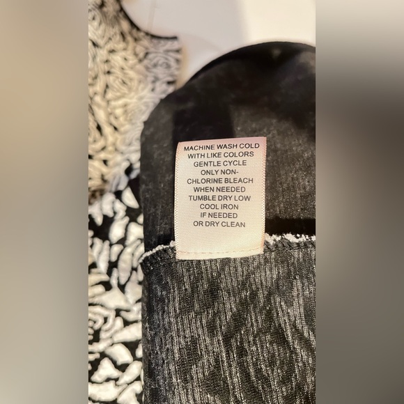 Philosophy Womens Small Long Open Front Duster Sweater Coat Black White Floral - Picture 9 of 13